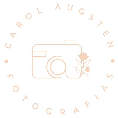 Logo Fotógrafa em Gramado, Canela e Serra Gaúcha/RS - Carol Augsten 